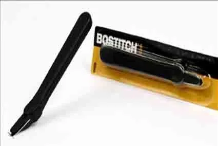 SACACORCHETE PALANCA PLASTICO BOSTITCH 4000i
