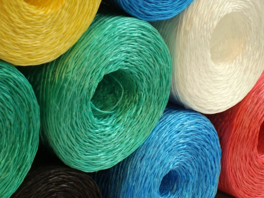 CANAMO CORDEL PLASTICO 1 KILO COLORES